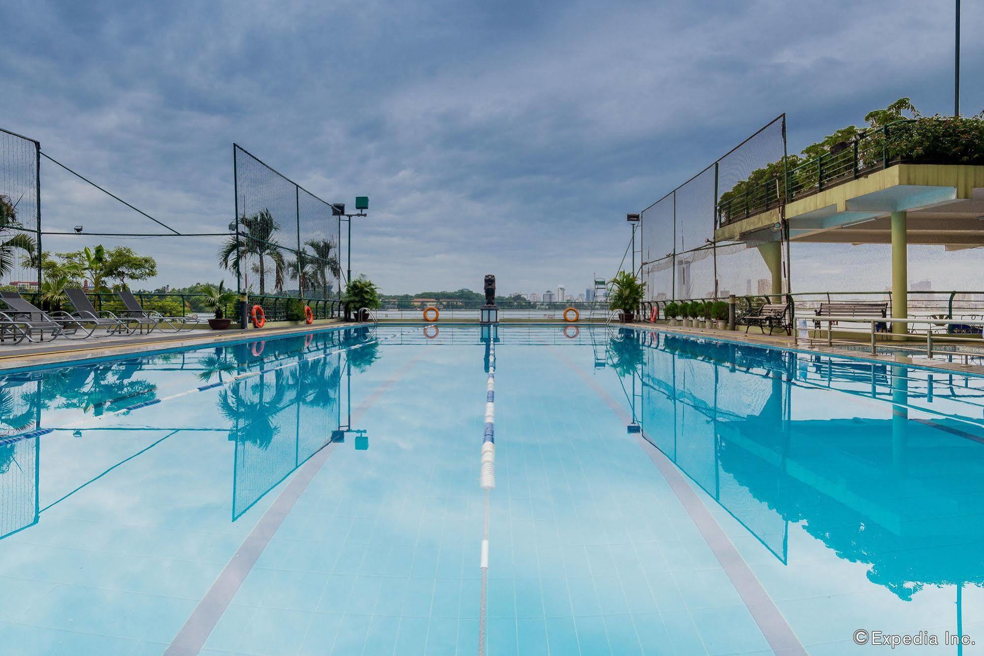 The Hanoi Club Hotel & Residences Kültér fotó